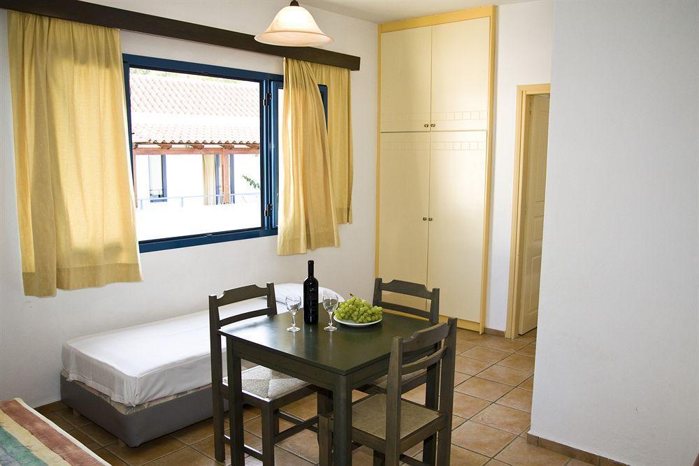 Iliana Apartments Georgioupoli Exterior photo
