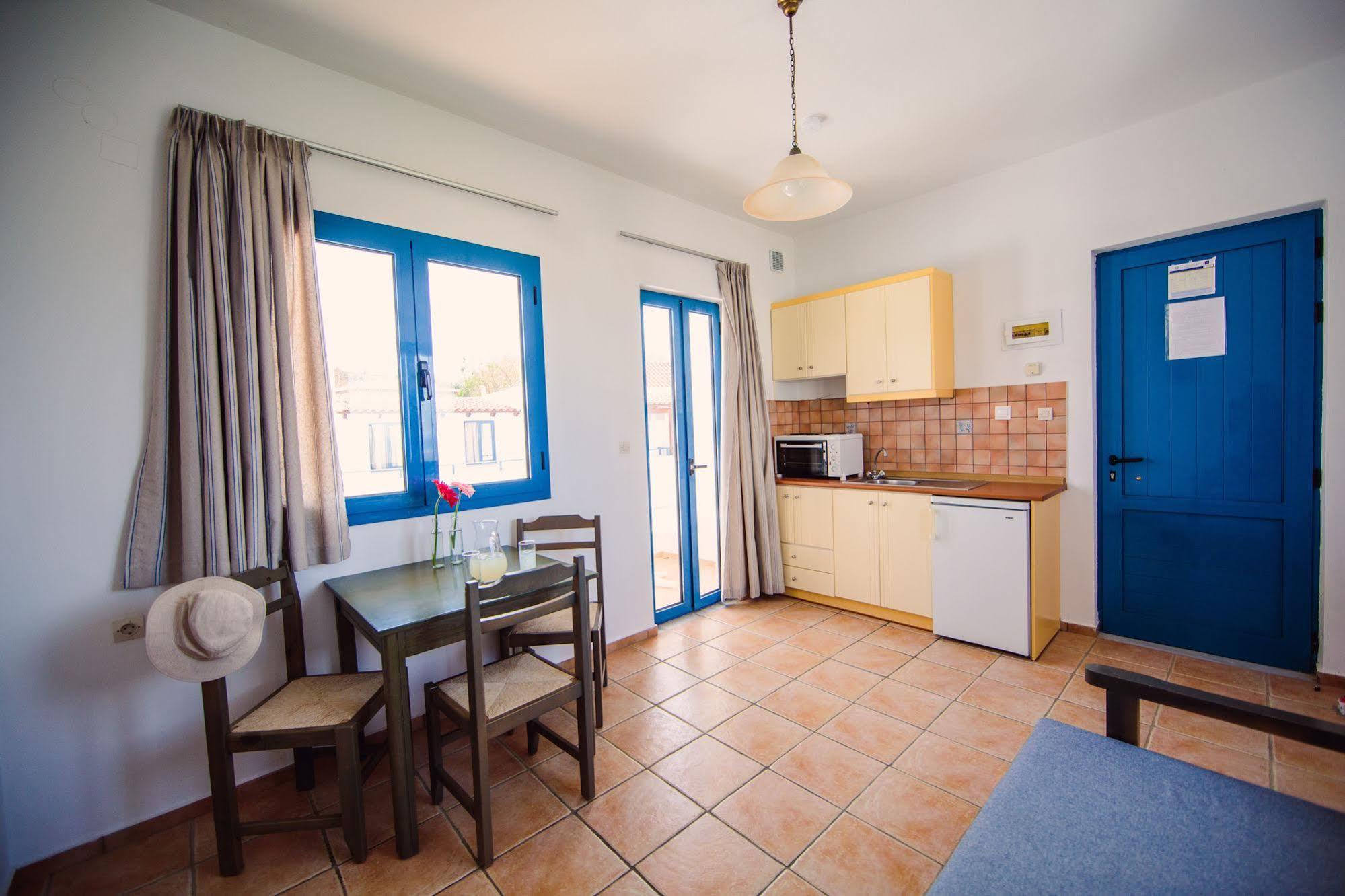 Iliana Apartments Georgioupoli Exterior photo